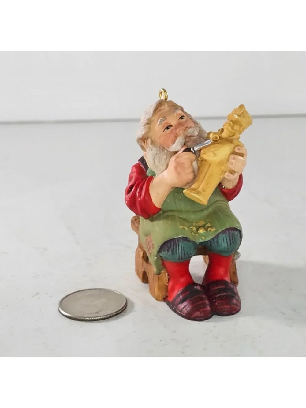 Hallmark Keepsake 2001 Santa Carving Nutcracker Ornament Christmas Decoration